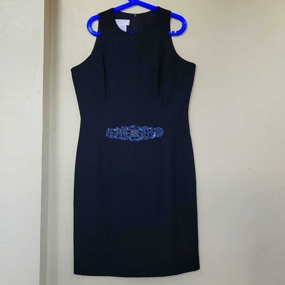 Jones New York elegant black dress